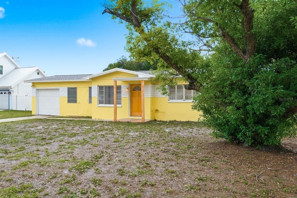 4325 S Coolidge Avenue - Photo 1