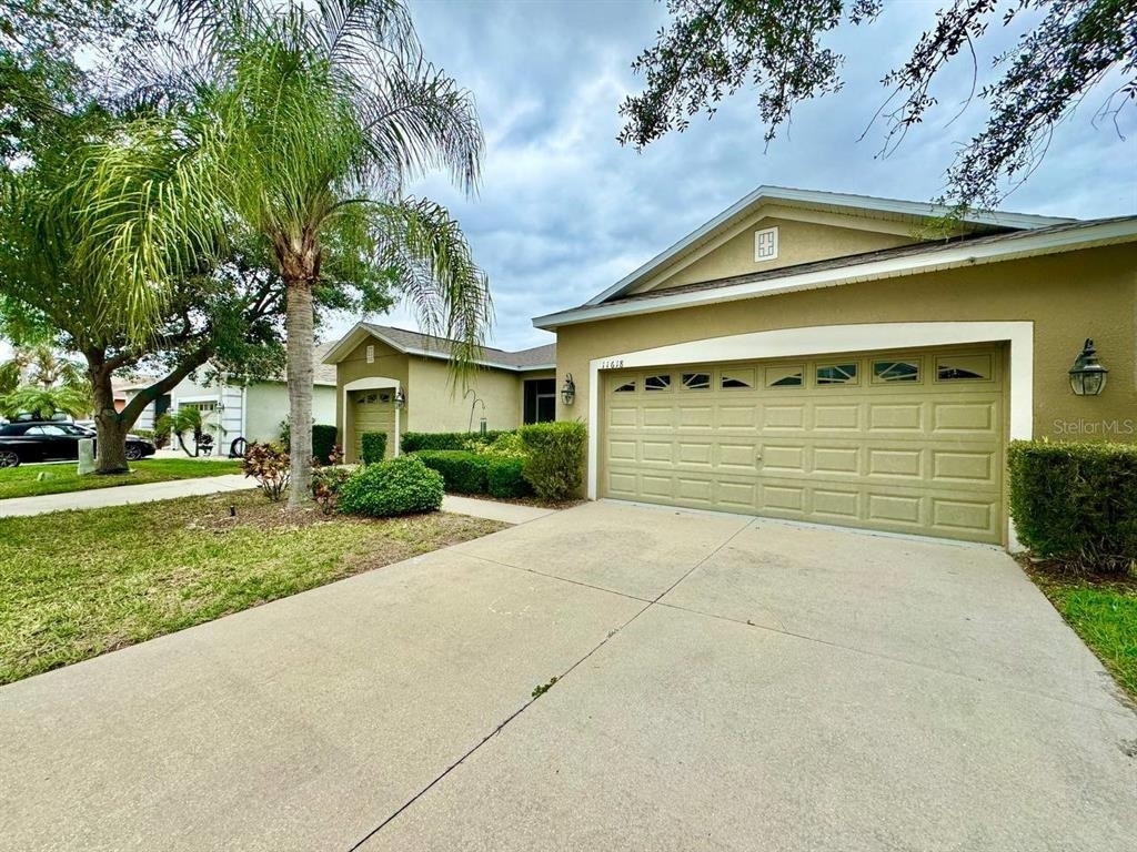 11618 Ashton Field Avenue - Photo 2