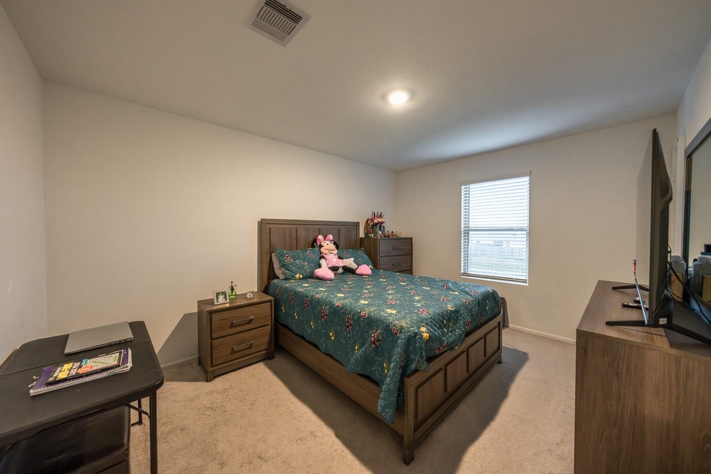 9335 Pavonia Fawn Drive - Photo 15
