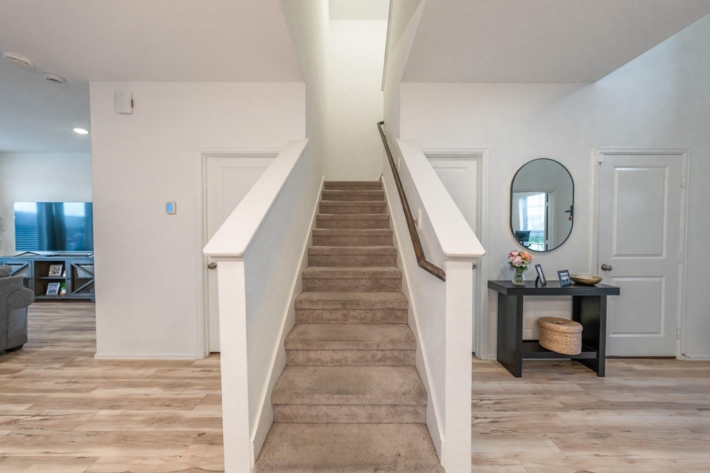 9335 Pavonia Fawn Drive - Photo 12