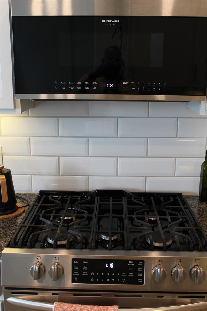 4203 Champlain Way - Photo 11