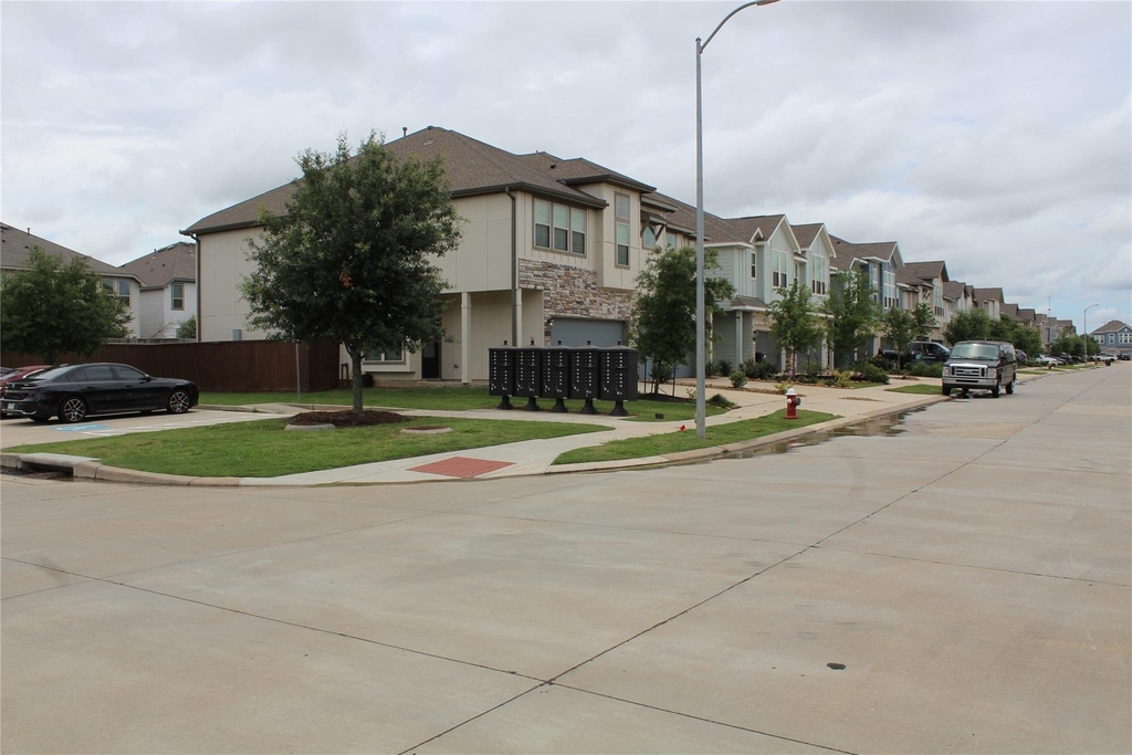 4203 Champlain Way - Photo 27