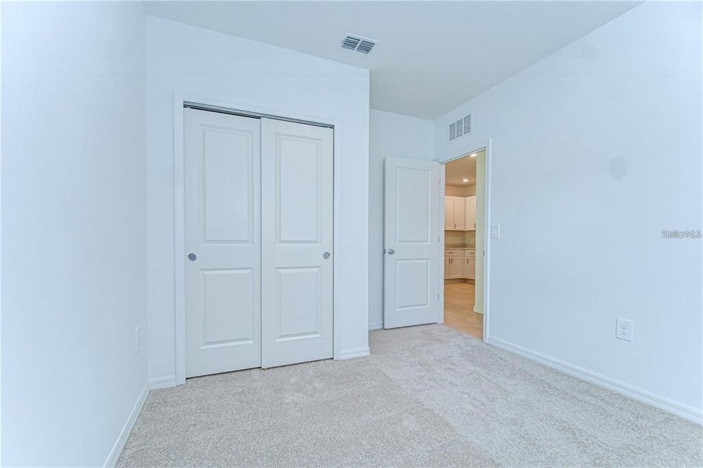 13341 Tropical Breeze Way - Photo 8