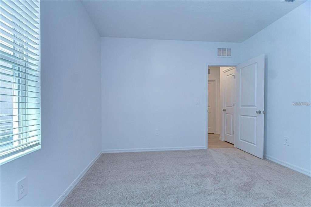 13341 Tropical Breeze Way - Photo 9
