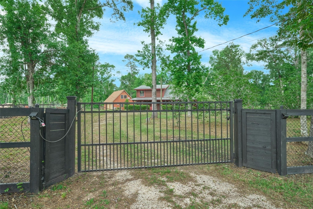 18233 Country Place Drive - Photo 32