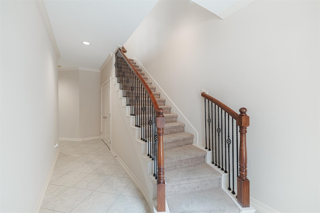 11207 Tramonto Drive - Photo 4