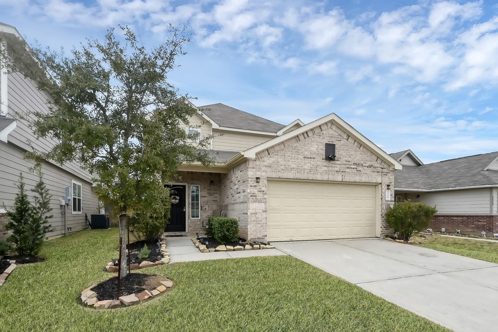 3555 Cannon Drive - Photo 0