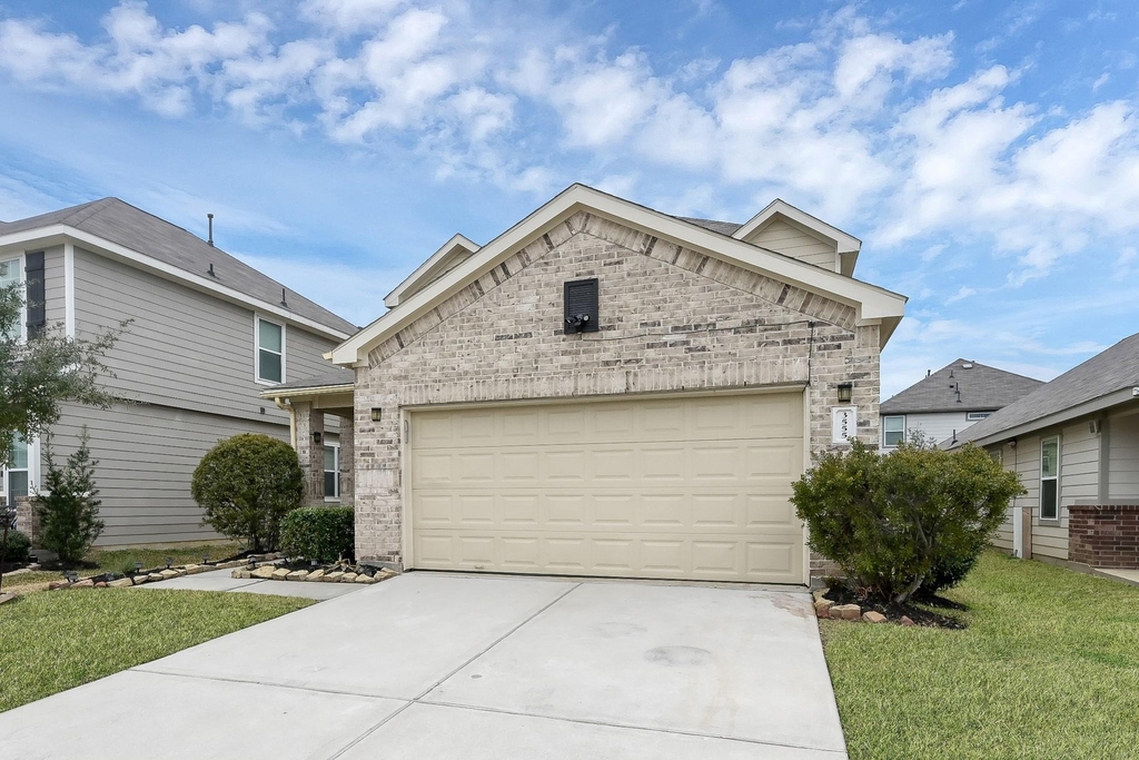 3555 Cannon Drive - Photo 2