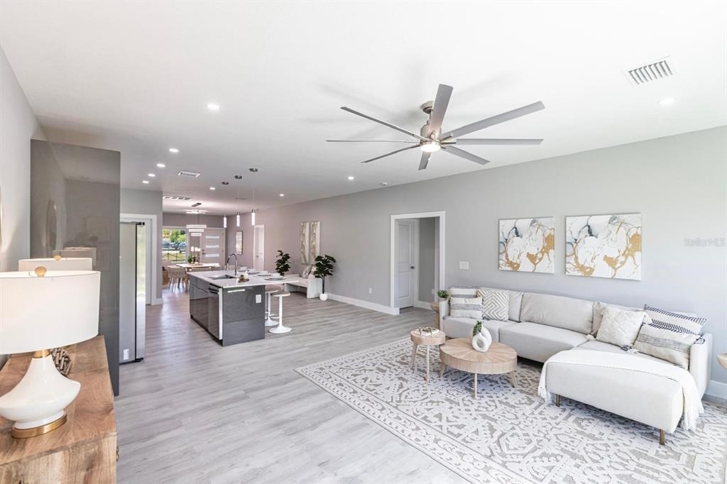 946 Flanders Street - Photo 11