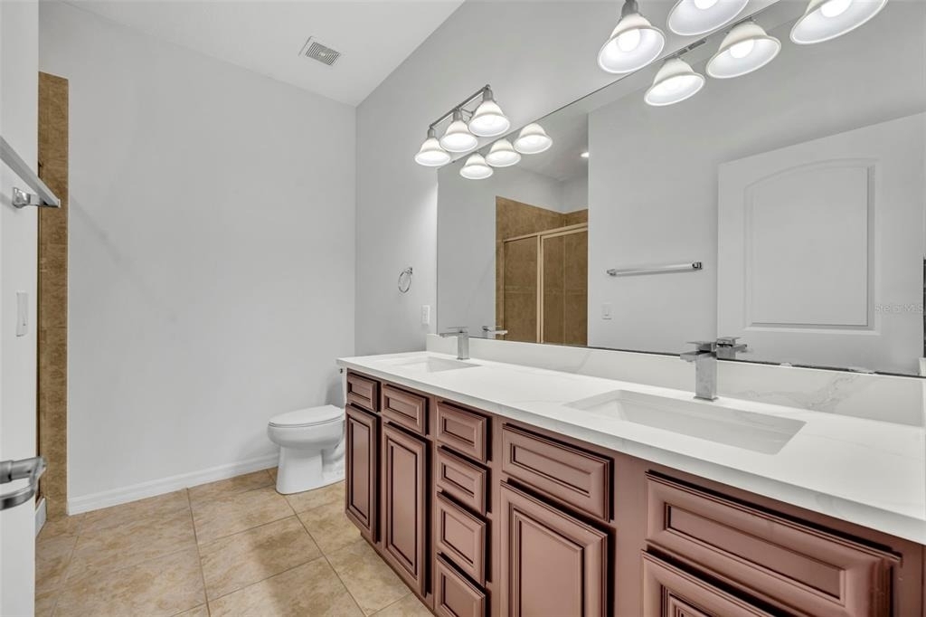 2628 Balforn Tower Way - Photo 19
