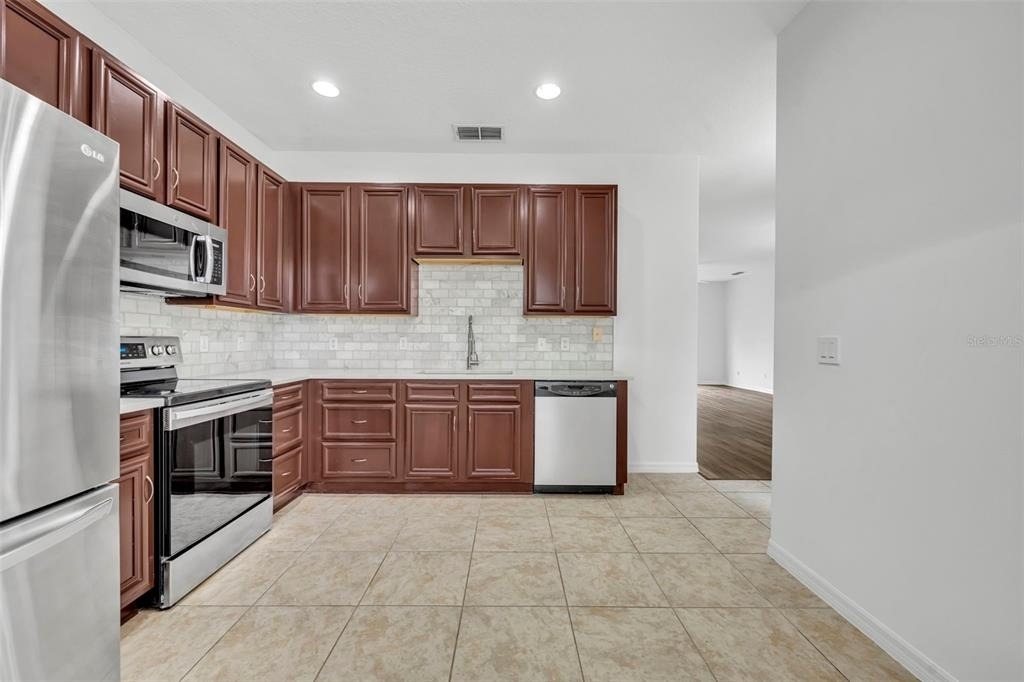 2628 Balforn Tower Way - Photo 14