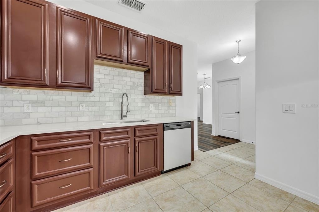 2628 Balforn Tower Way - Photo 16