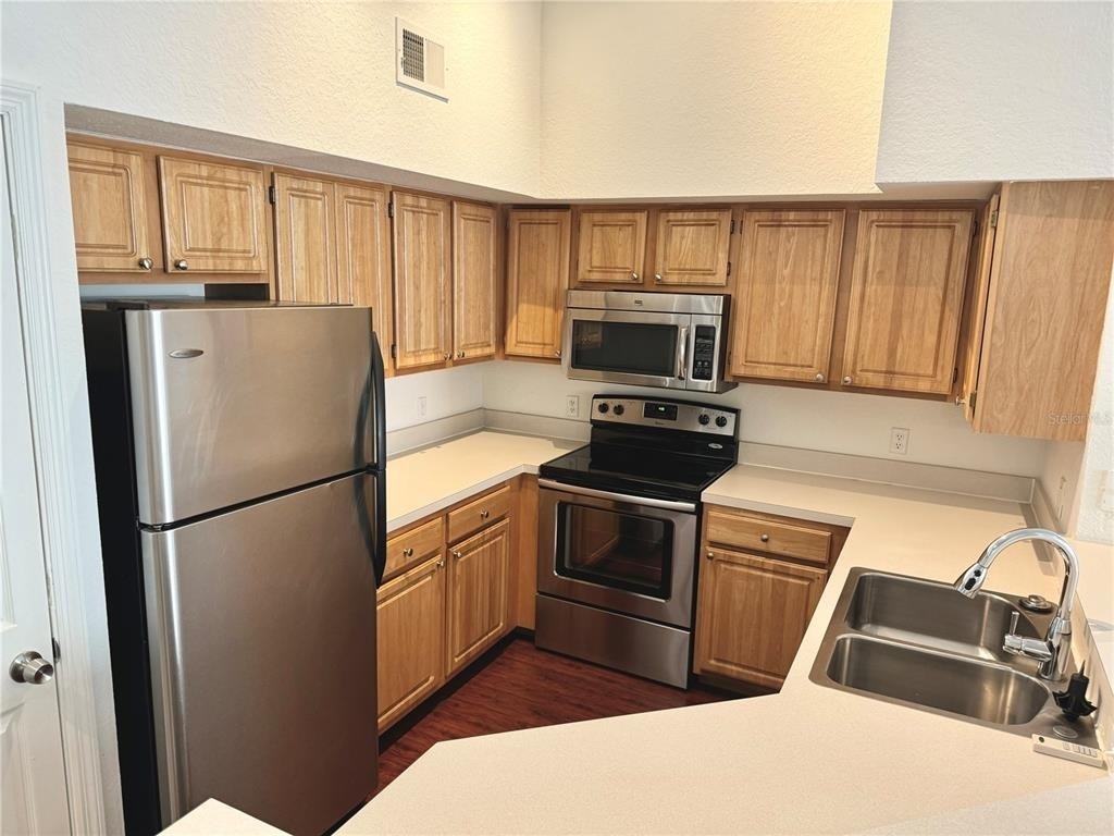 13028 Plantation Park Circle - Photo 4