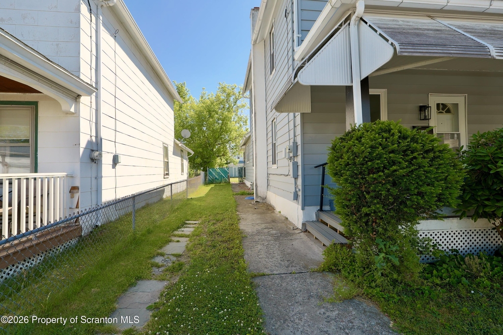 230 Swetland Street - Photo 13