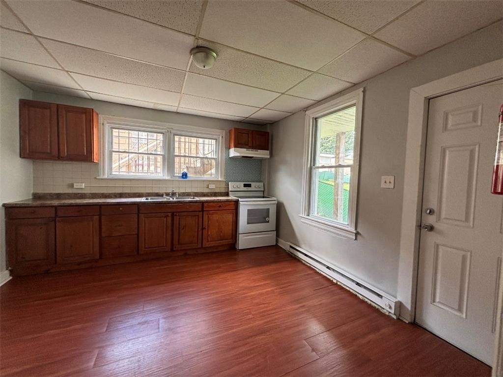 1304 Lehigh Street - Photo 4