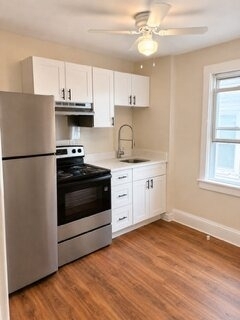 2321 Sycamore Street - Photo 2