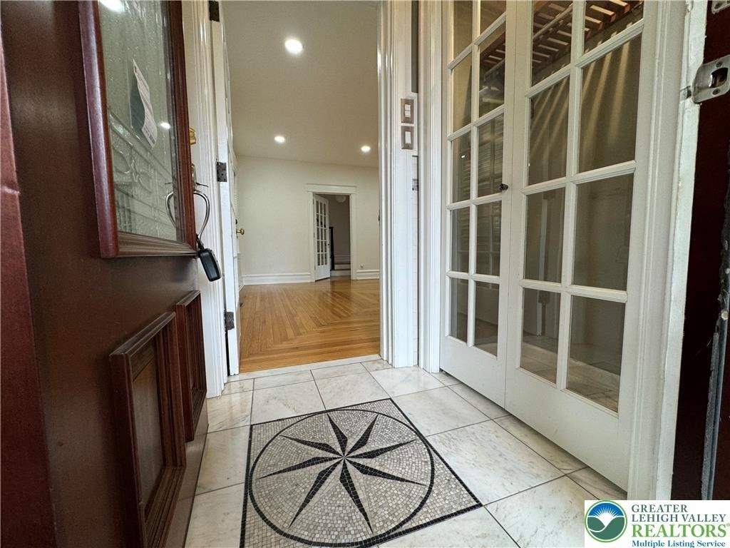 2201 W Gordon Street - Photo 5