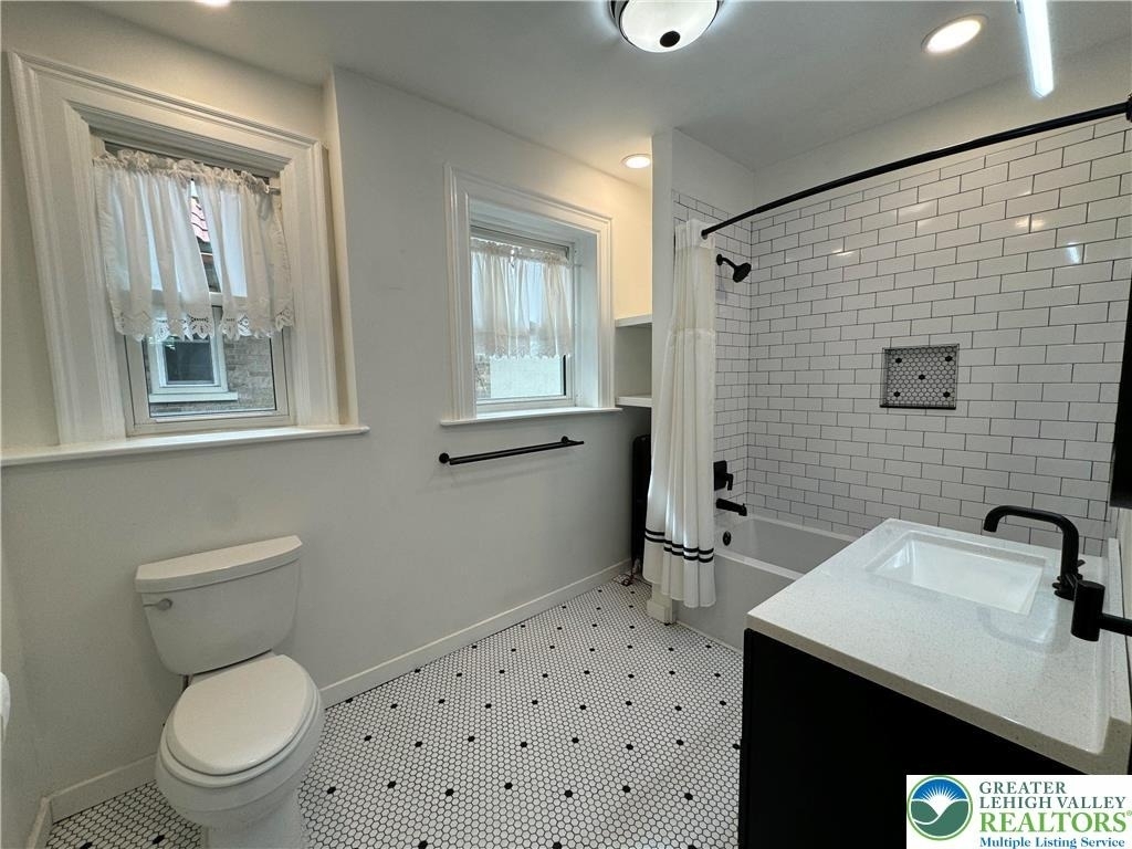 2201 W Gordon Street - Photo 48