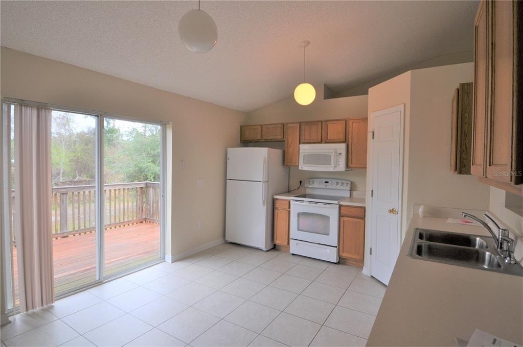 1896 Van Allen Circle - Photo 2