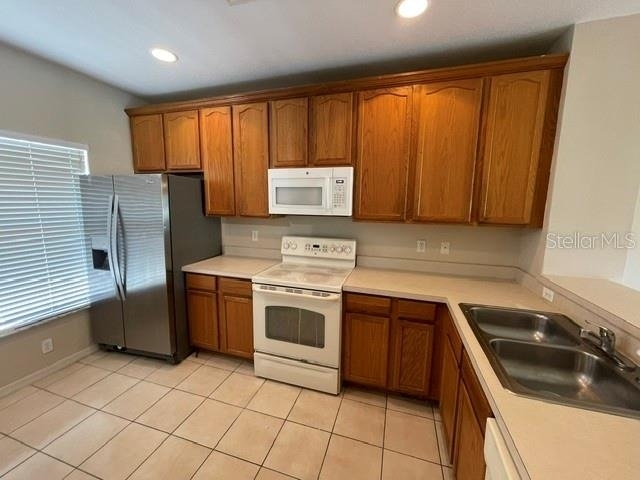 10817 Savannah Wood Drive - Photo 6