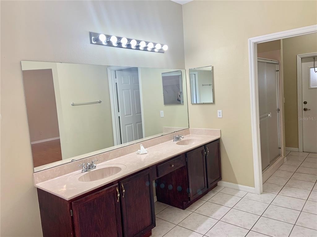 3878 Kingston Oaks Cove - Photo 8