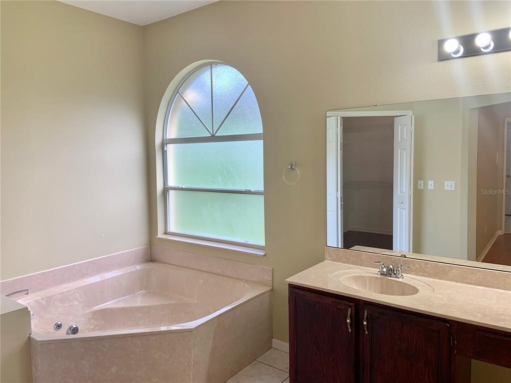 3878 Kingston Oaks Cove - Photo 9