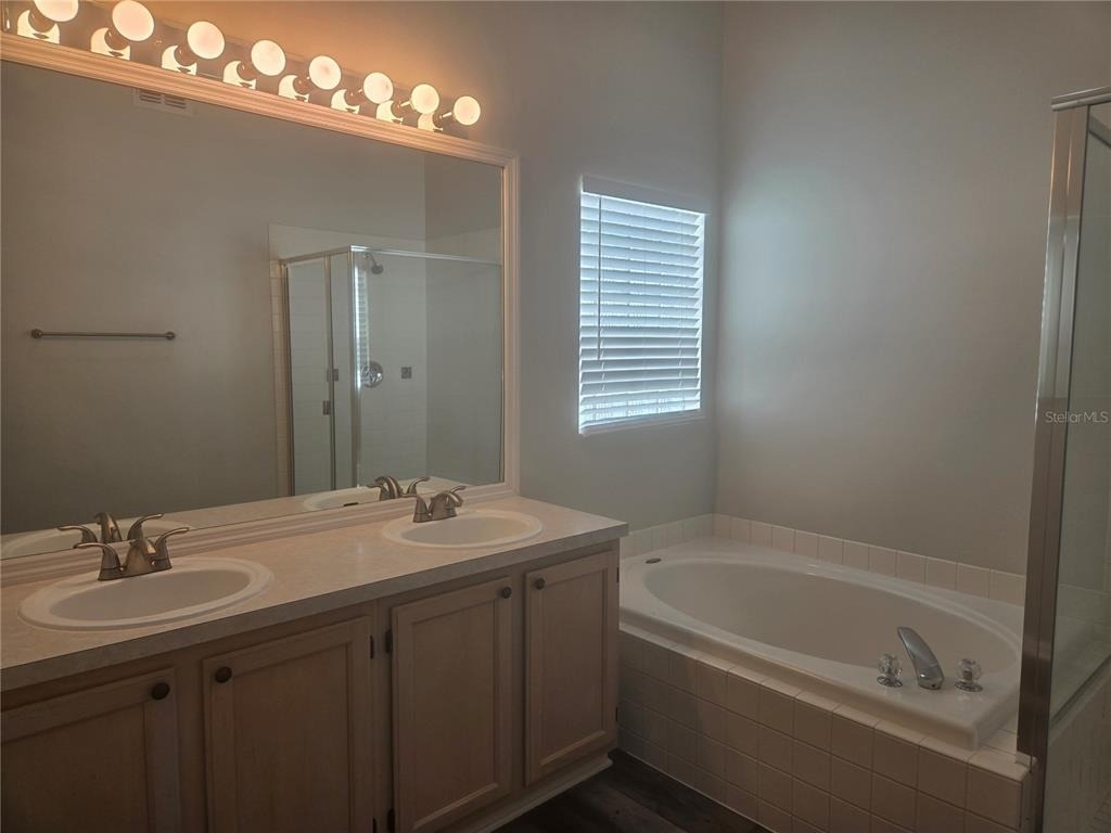 901 Beresford Way - Photo 18