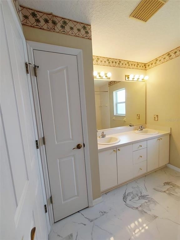 1102 Ne 21st Terrace - Photo 18