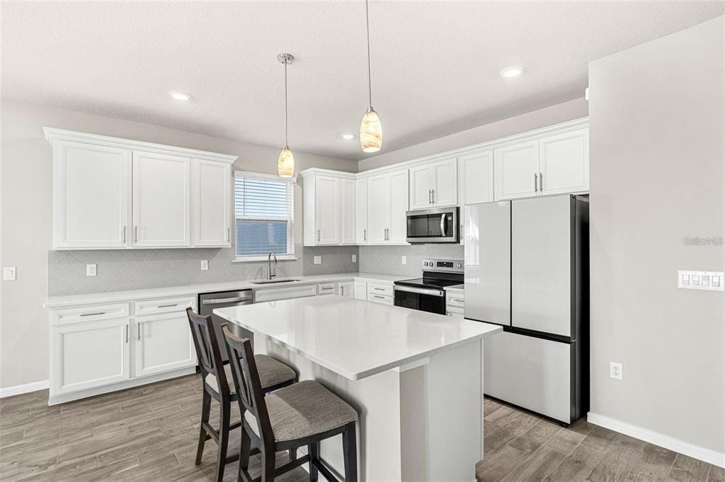 14334 Noto Avenue - Photo 8