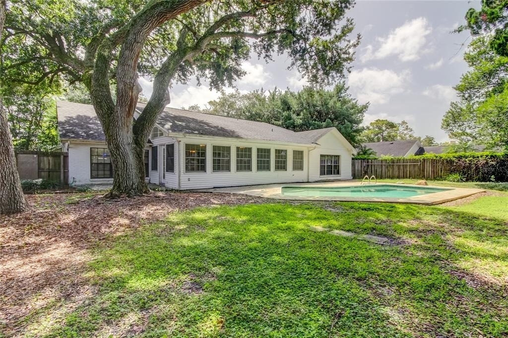10406 Reclinata Lane - Photo 3