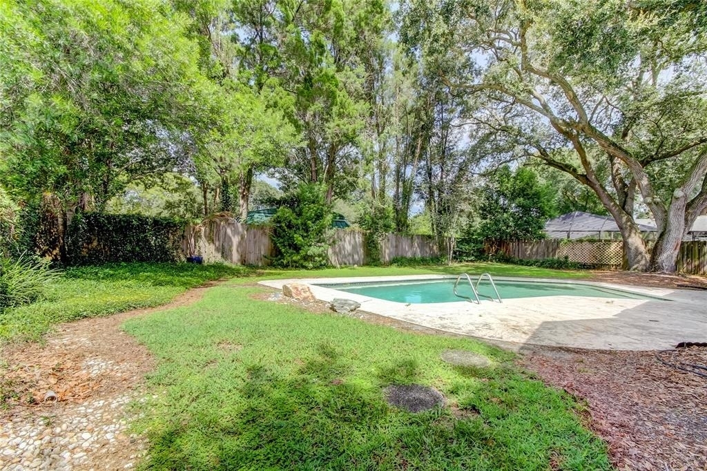 10406 Reclinata Lane - Photo 4