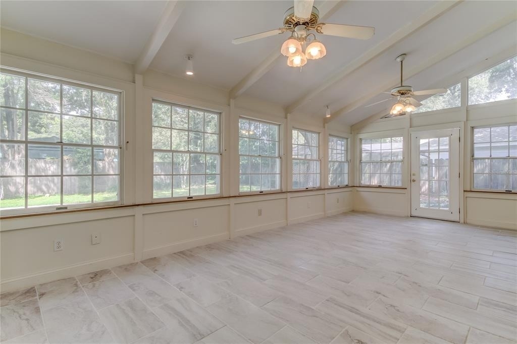 10406 Reclinata Lane - Photo 42