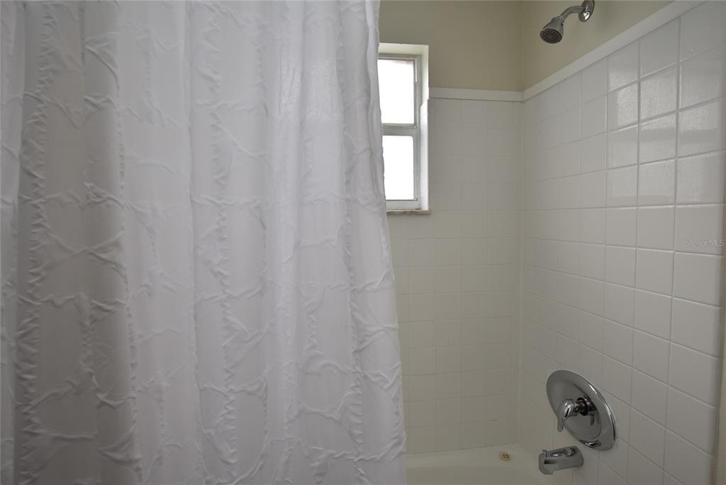 4825 Loretta Lane - Photo 16