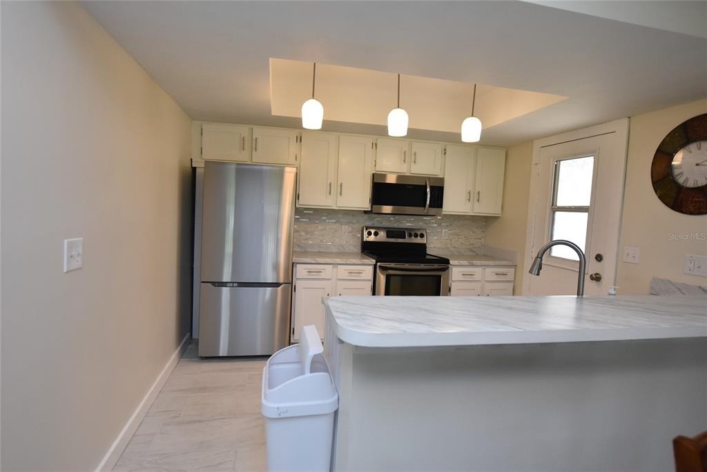4825 Loretta Lane - Photo 6