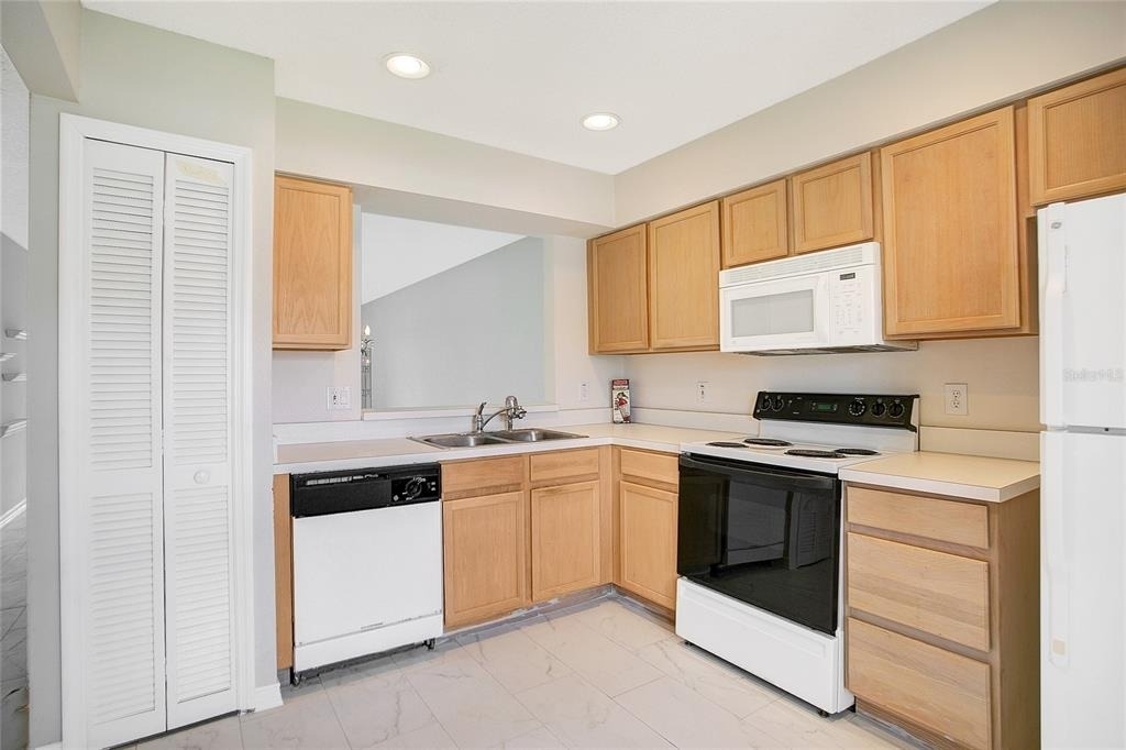 13324 Fairway Glen Drive - Photo 2