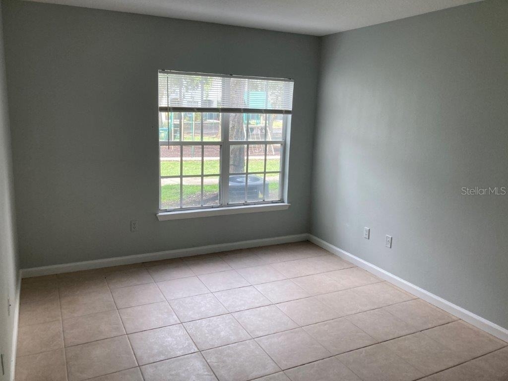 4352 S Kirkman Road - Photo 4