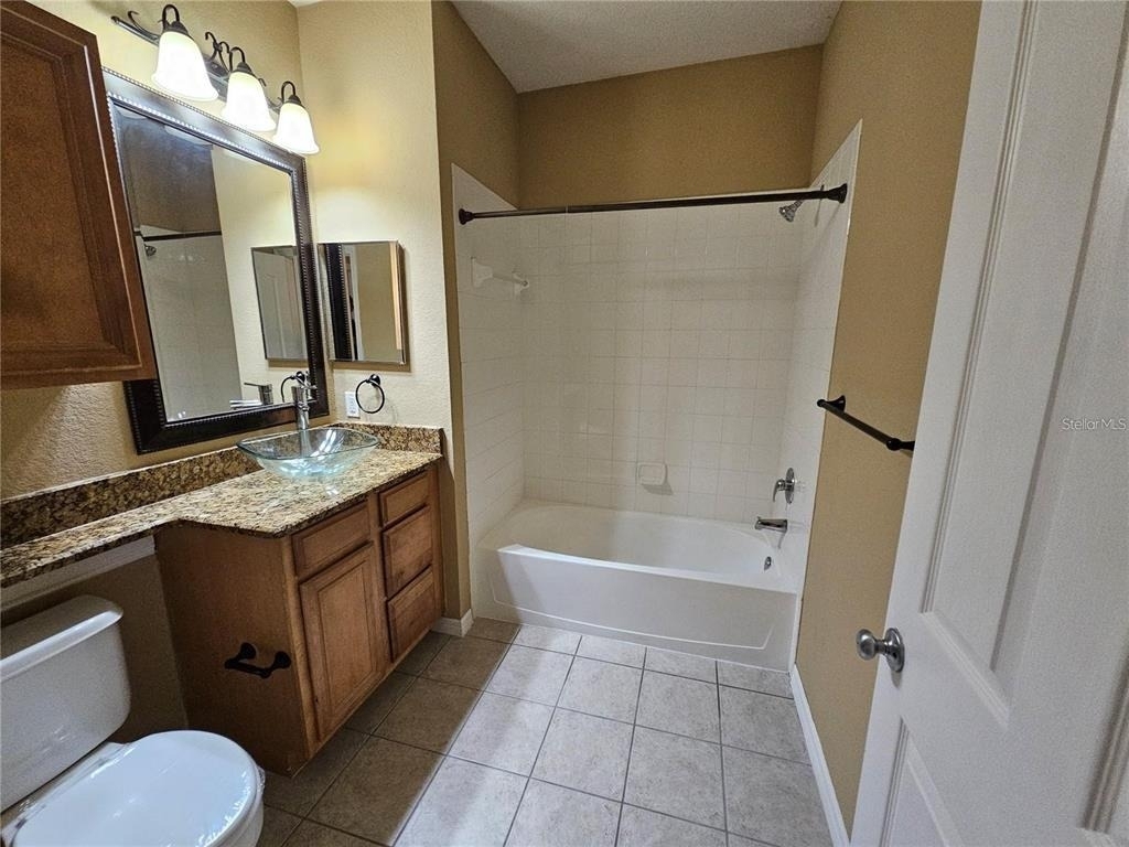 6151 Metrowest Boulevard - Photo 12