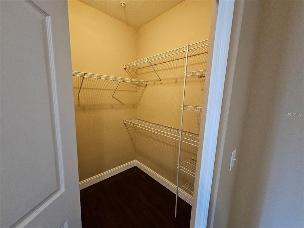 6151 Metrowest Boulevard - Photo 9