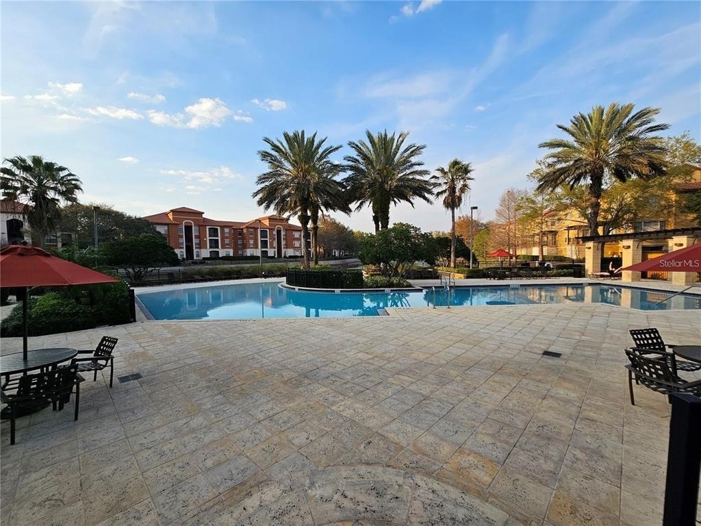 6151 Metrowest Boulevard - Photo 2