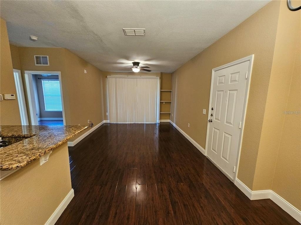 6151 Metrowest Boulevard - Photo 4