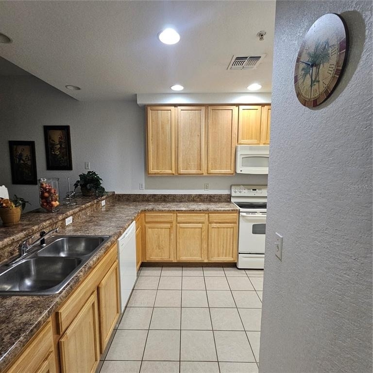 9055 Treasure Trove Lane - Photo 18