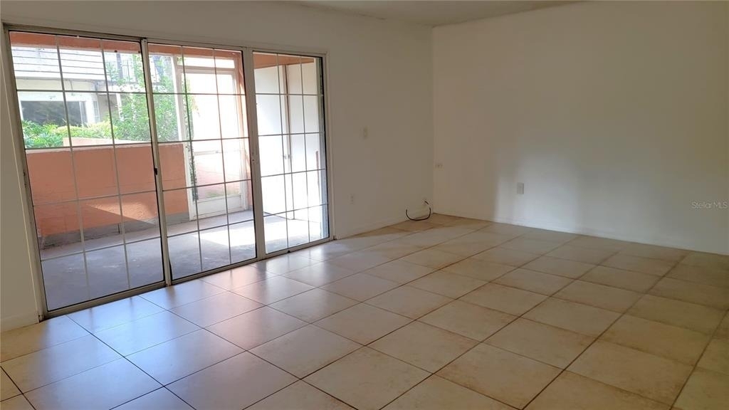4023 Versailles Drive - Photo 8
