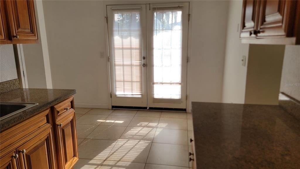 4023 Versailles Drive - Photo 5