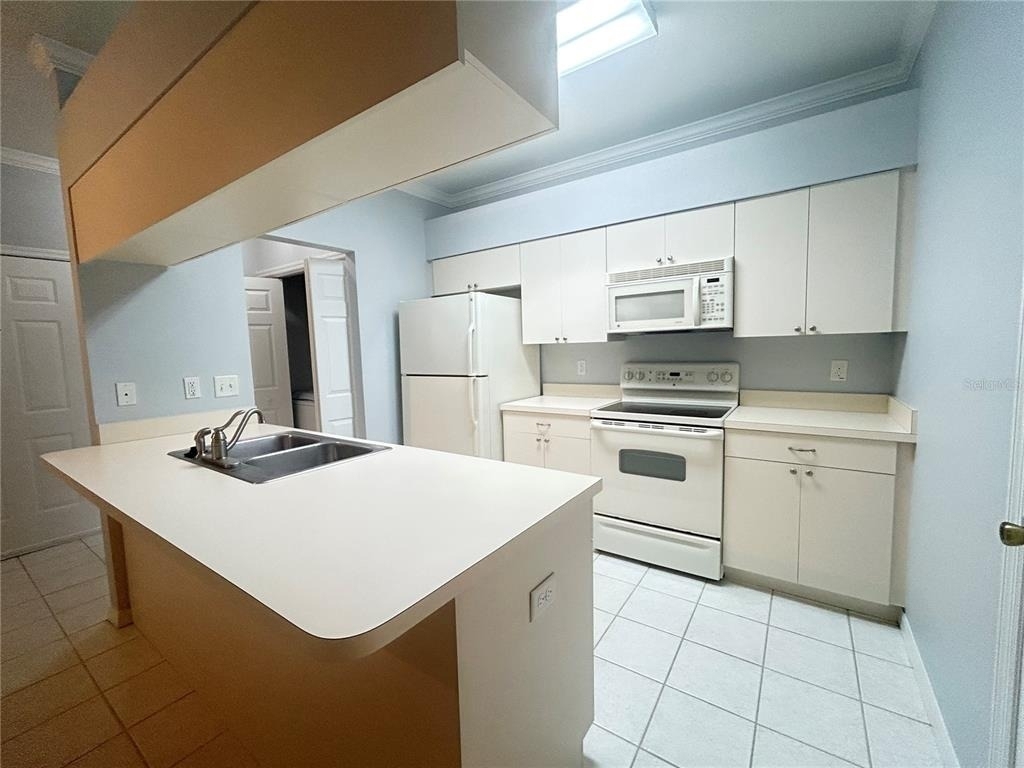 1202 Eagle Pond Drive - Photo 4