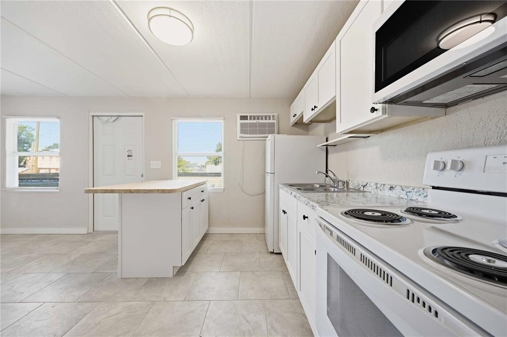 419 Grapefruit Avenue - Photo 4