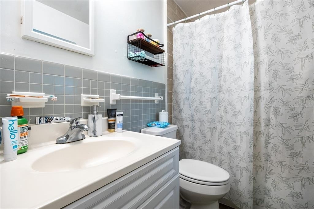 749 Nw 34th Street - Photo 23