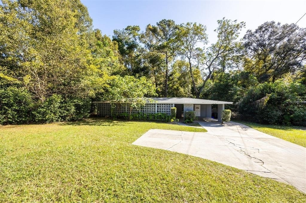 749 Nw 34th Street - Photo 0