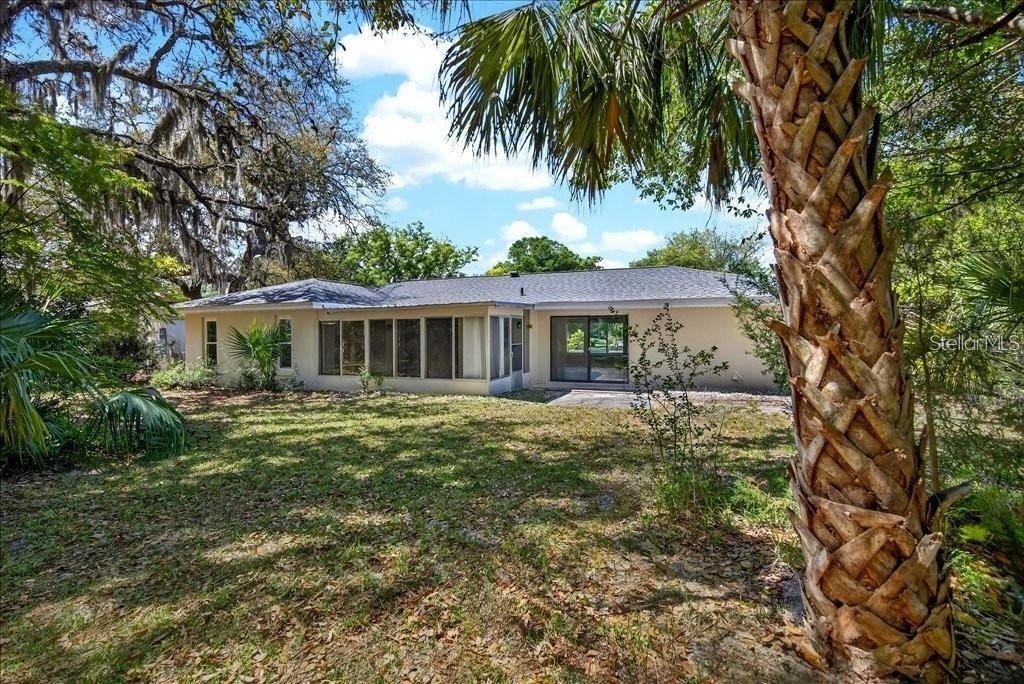 8 Blare Drive - Photo 2