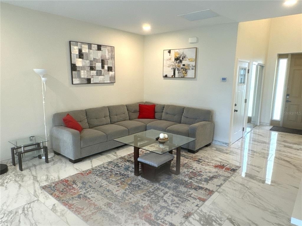 1501 Helene Avenue - Photo 4