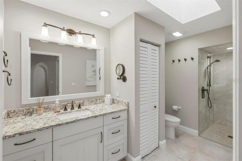 2521 W Marion Avenue - Photo 18